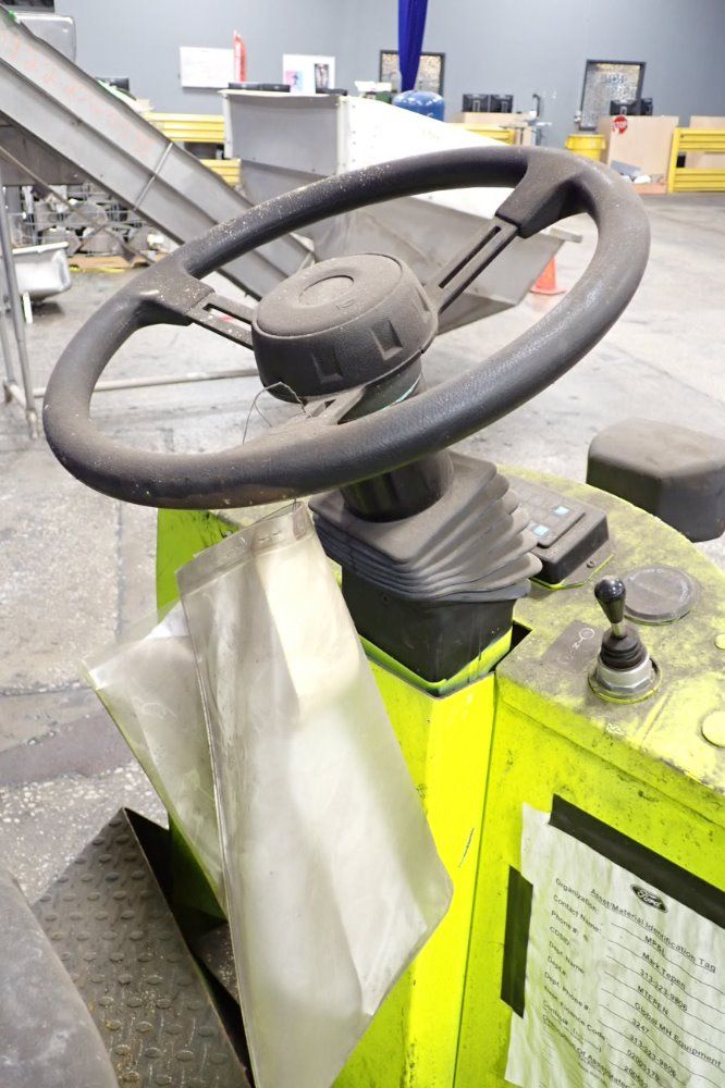 Clark 725 Lbs Tow Tractor - Ctt-3