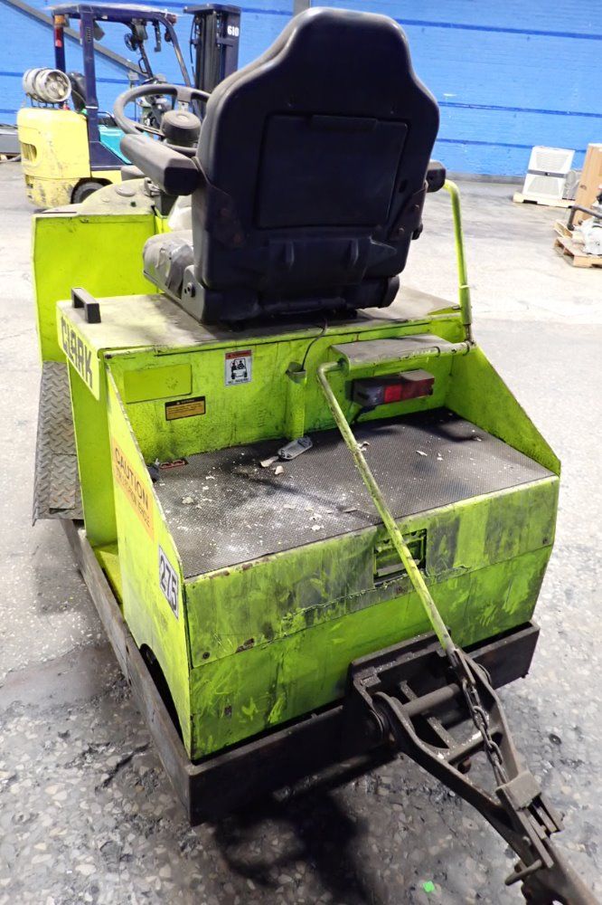 Clark 725 Lbs Tow Tractor - Ctt-3
