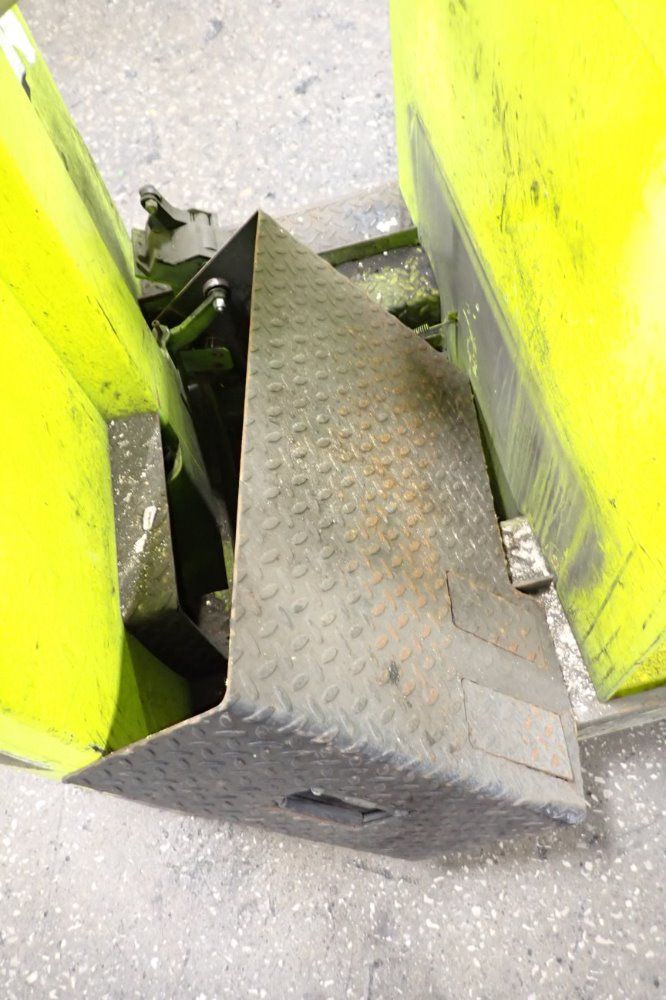 Clark 725 Lbs Tow Tractor - Ctt-3