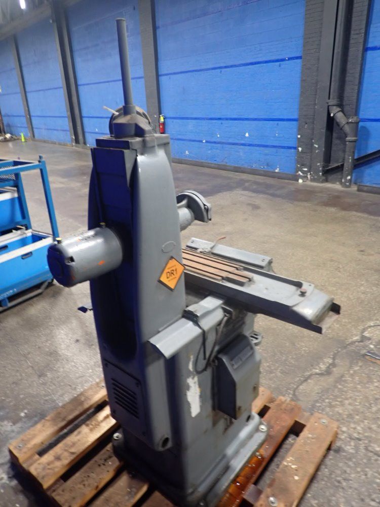 Brown & Sharpe 6" X 26" Surface Grinder - 2l