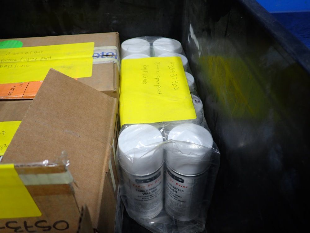 Limco White-touch Up Kit Lot - A369at628