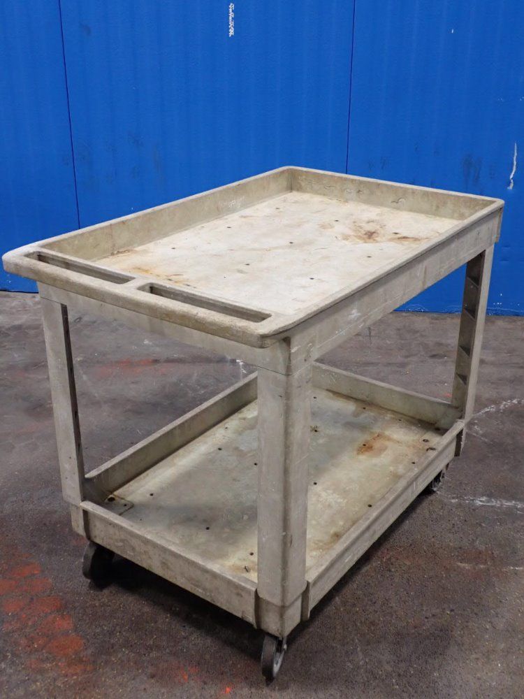 Rubbermaid 36" X24" X33" Cart