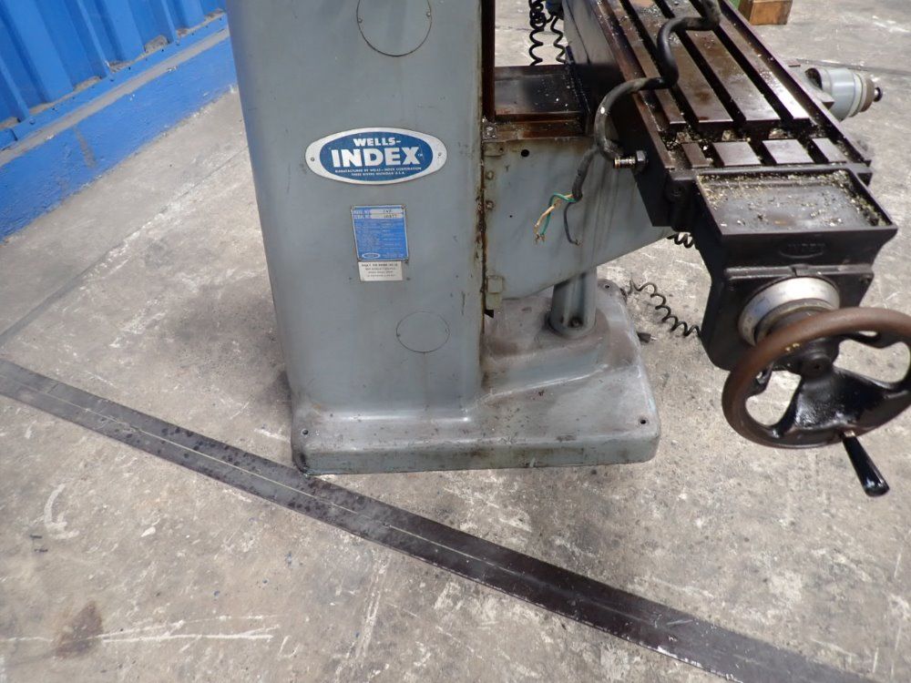 Wells Index 1hp/1.6a Vertical Milling Machine - 747