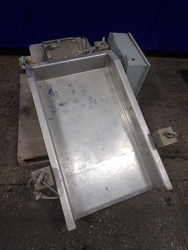 Eriez 70 B Vibratory Feeder - 70b