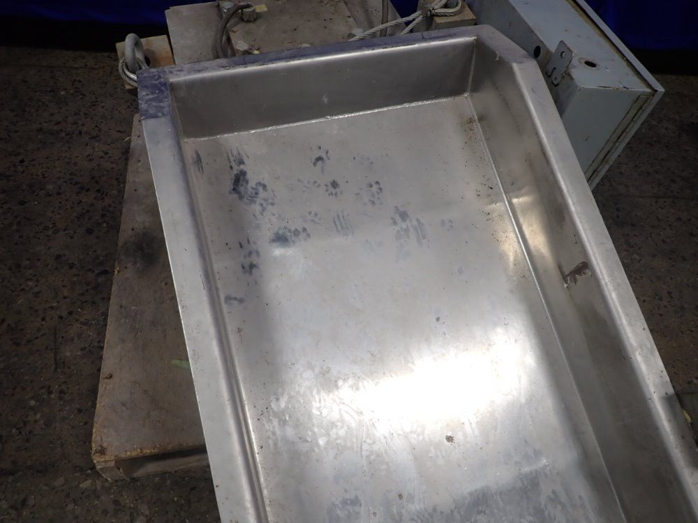 Eriez 70 B Vibratory Feeder - 70b