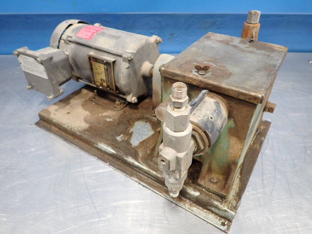 Texsteam 8oz-1.5gal/day Chemical Injection Pump And Motor