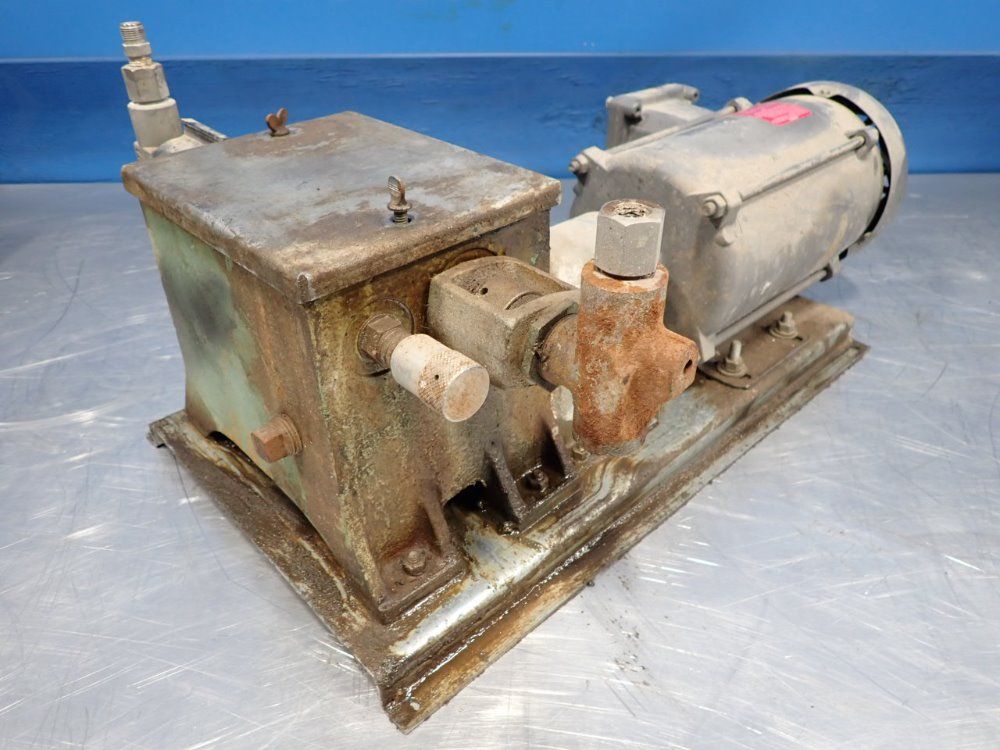 Texsteam 8oz-1.5gal/day Chemical Injection Pump And Motor