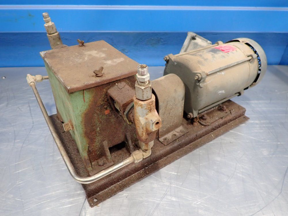 Texsteam 8oz-1.5gal/day Chemical Injection Pump And Motor - 4103-2p