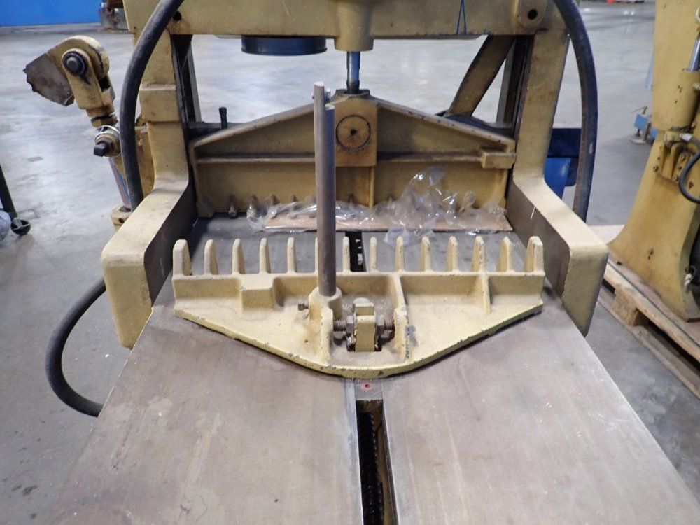 Challenge 19"w Paper Cutter - Hb