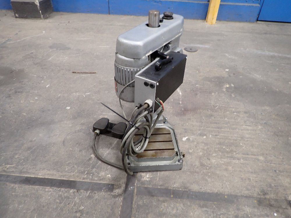 Speedycut 1.8a Tapping Machine