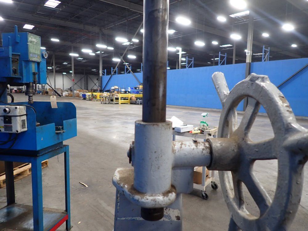 Greenerd 1 1/2 Ton, 23:1 Leverage Ratio Arbor Press - No. 3