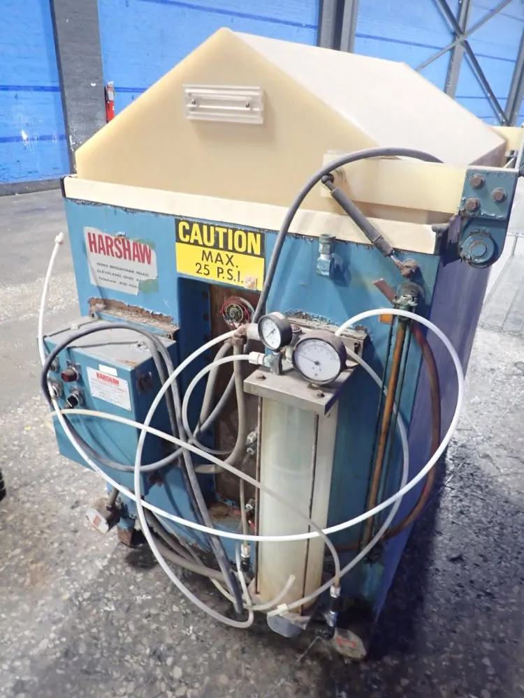 Harshaw 22 Salt Spray Chamber - 22