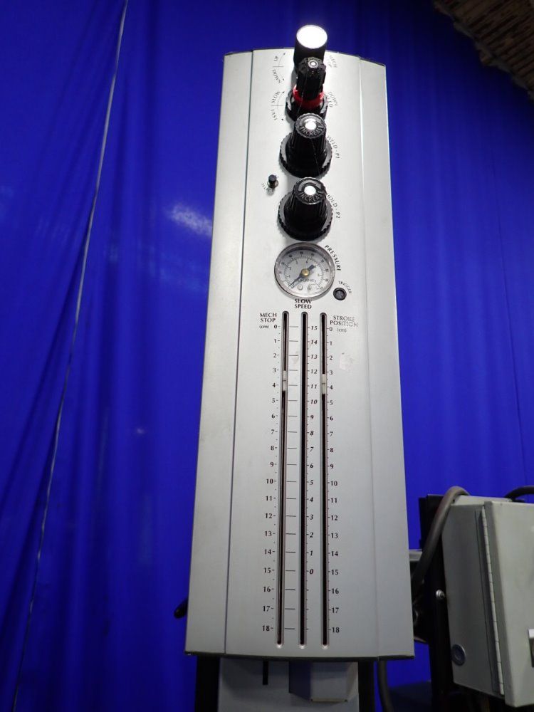 Dukane 43q220-p Ultrasonic Welder - 43q220-p