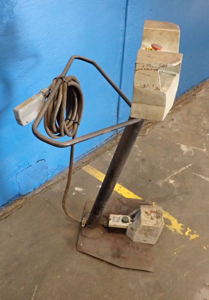 Jmt 352 Ton, 14" St, 146" Frame To Frame, 24" Daylight Cnc Press Brake - Ad-r 43320