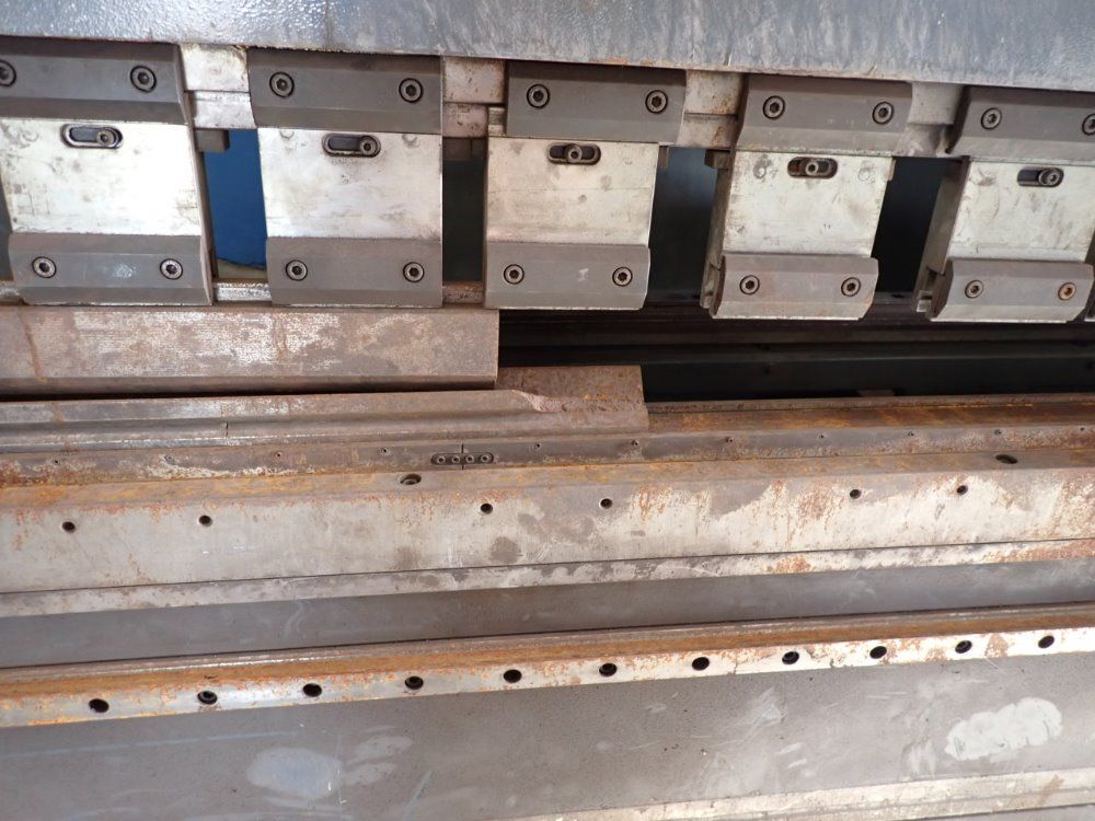 Jmt 352 Ton, 14" St, 146" Frame To Frame, 24" Daylight Cnc Press Brake - Ad-r 43320