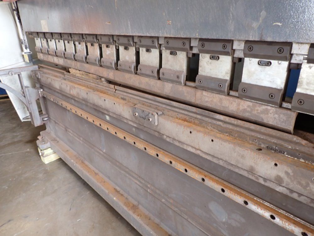 Jmt 352 Ton, 14" St, 146" Frame To Frame, 24" Daylight Cnc Press Brake - Ad-r 43320