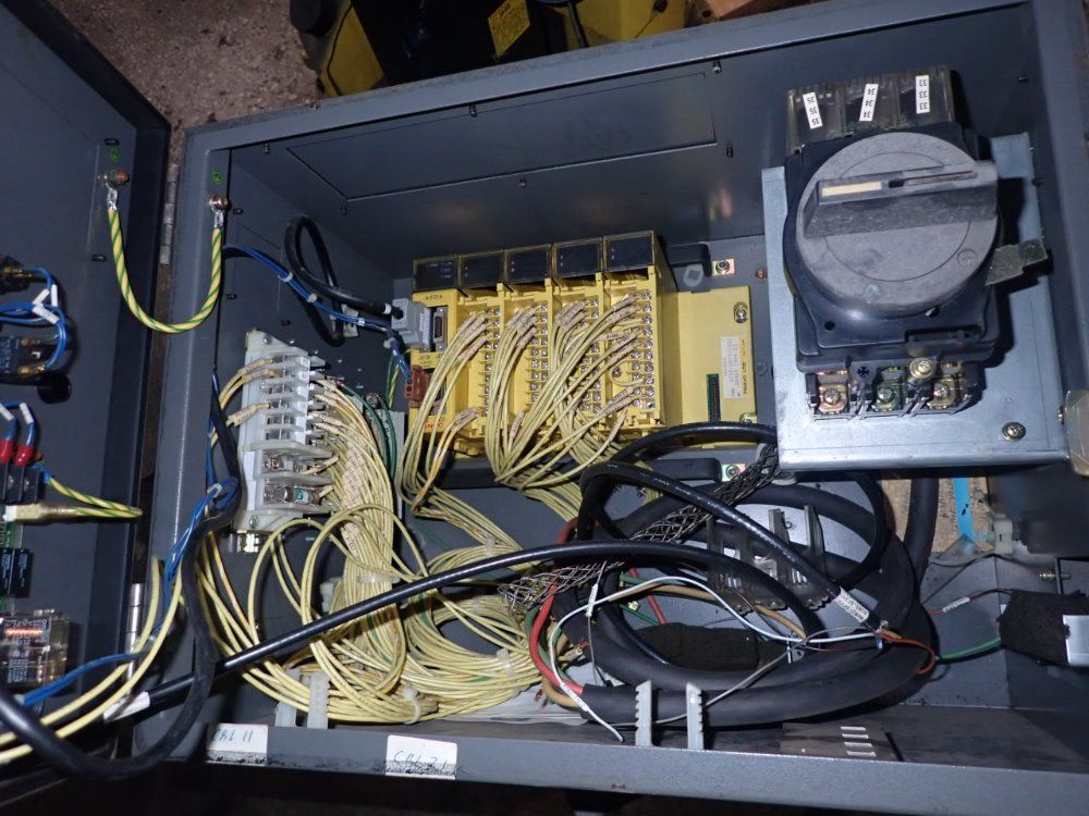 Fanuc S-420if Robot - S-420if