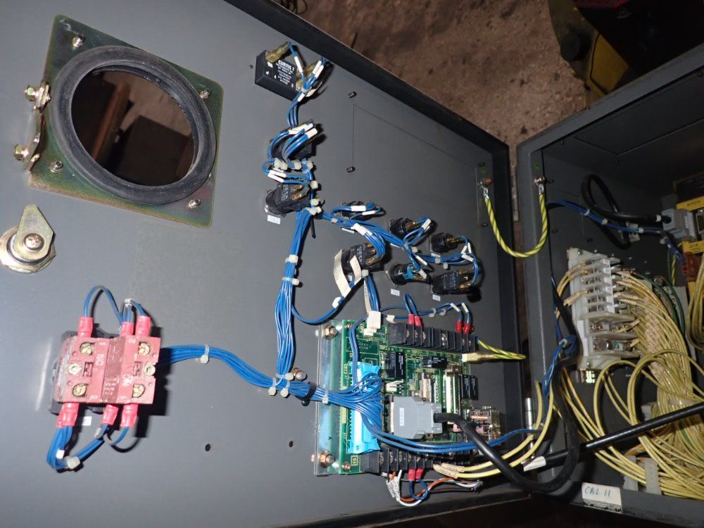 Fanuc S-420if Robot - S-420if