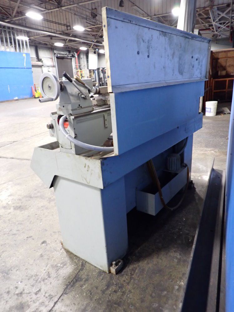 Clausing 11" X 31" Lathe