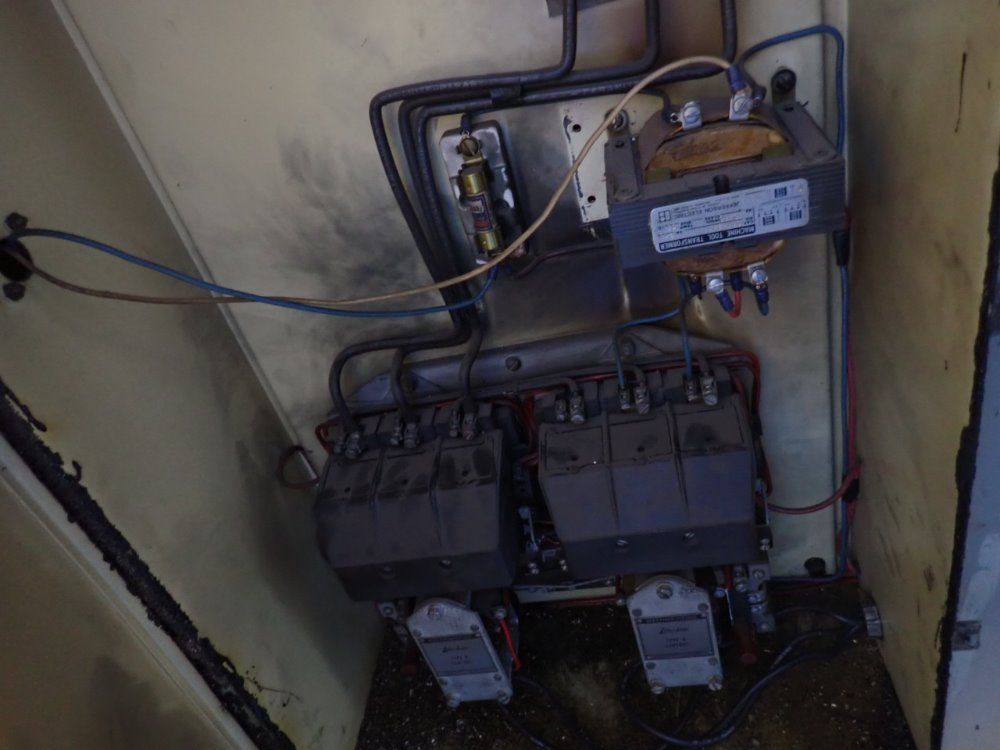 Springfield 21" X 44 1/4"/39" Lathe