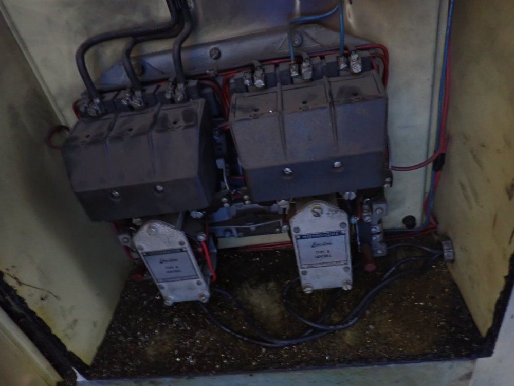 Springfield 21" X 44 1/4"/39" Lathe