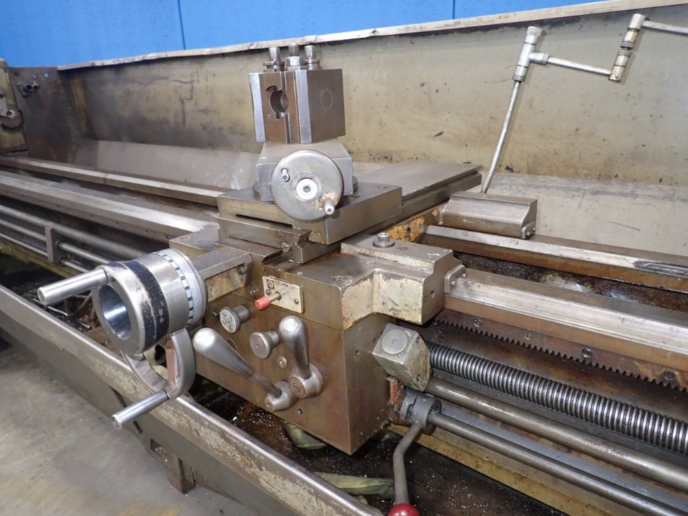 Clausing 24" X 106" Lathe - Colchester