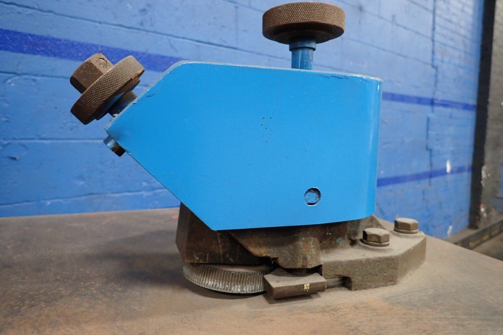 Lockformer 14 Gauge Auto Guide Power Flanger