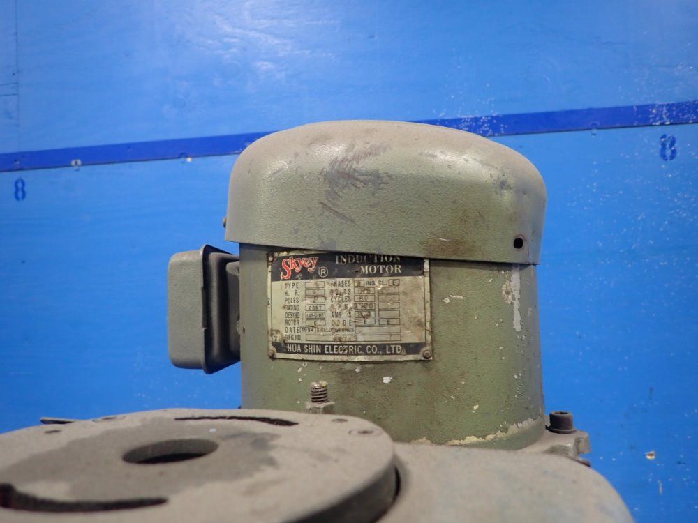 First 9" X 42" Lc-1 1/2 Vs Vertical Mill - Lc-1 1/2 Vs