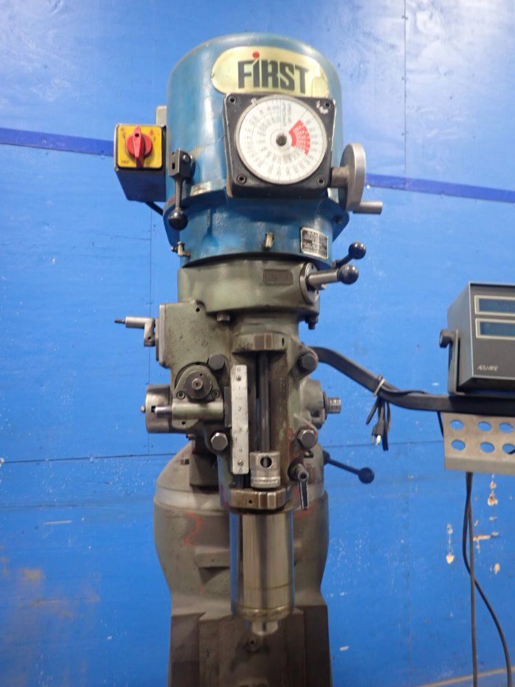 First 9" X 42" Lc-1 1/2 Vs Vertical Mill - Lc-1 1/2 Vs