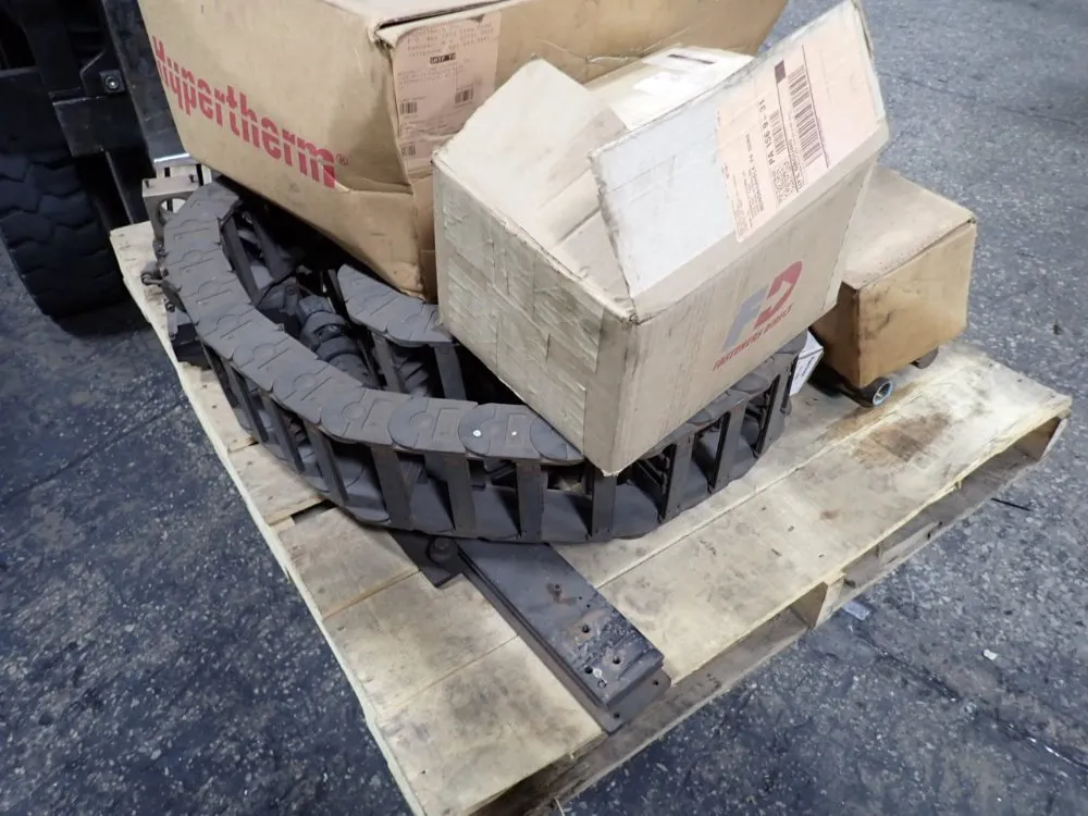 Hypertherm 200 Amp Hd4070 Plasma Cutting System - Hd4070