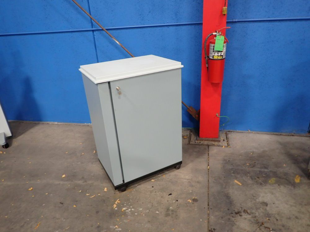 Oce Technologies 66lb/shelf Computer And Cabinet - D222