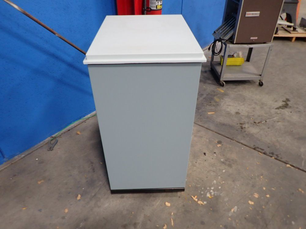 Oce Technologies 66lb/shelf Computer And Cabinet - D222