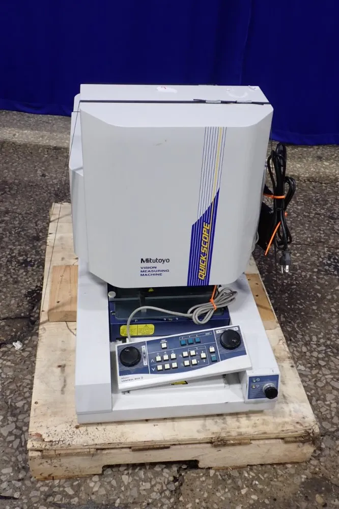 Mitutoyo Quickscope/qs2002 Vision Measuring Machine - Quickscope/qs2002