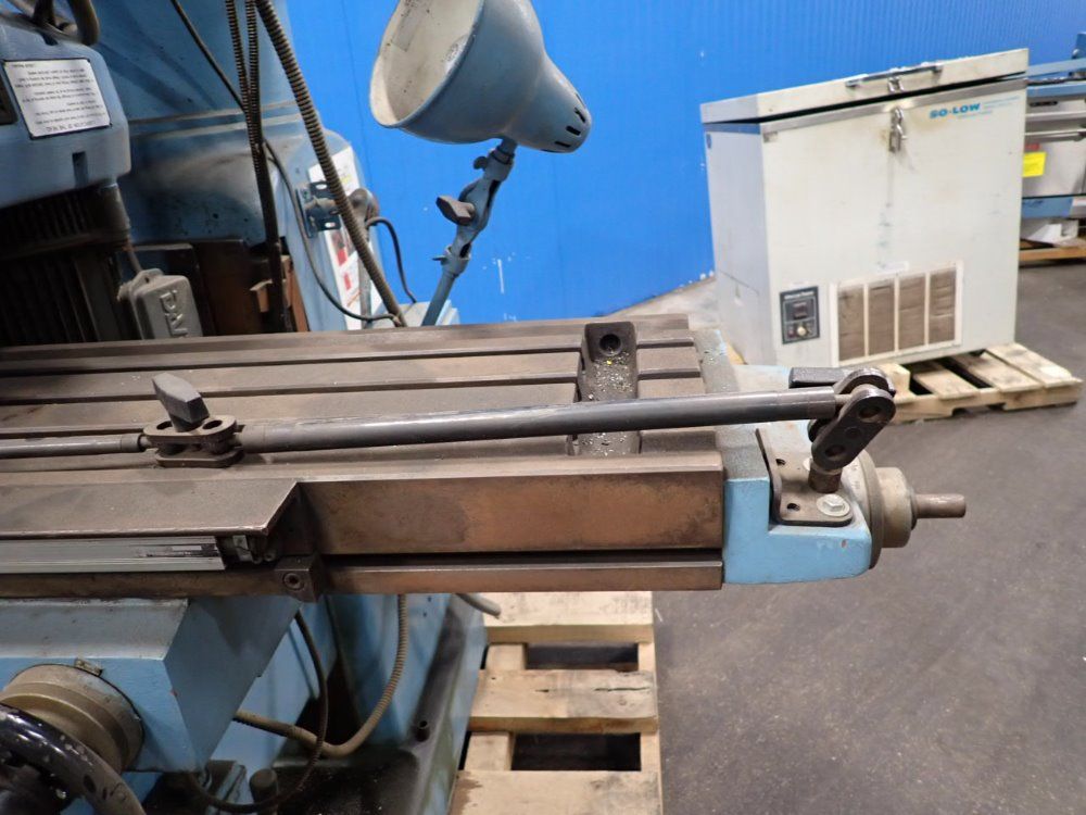 Lagun 58x11 Vertical Milling Machine - Ftv-4