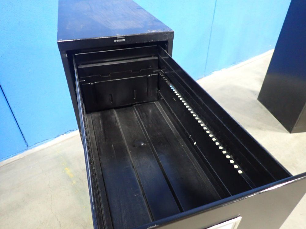 Hon 4 Drawer File Cabinet