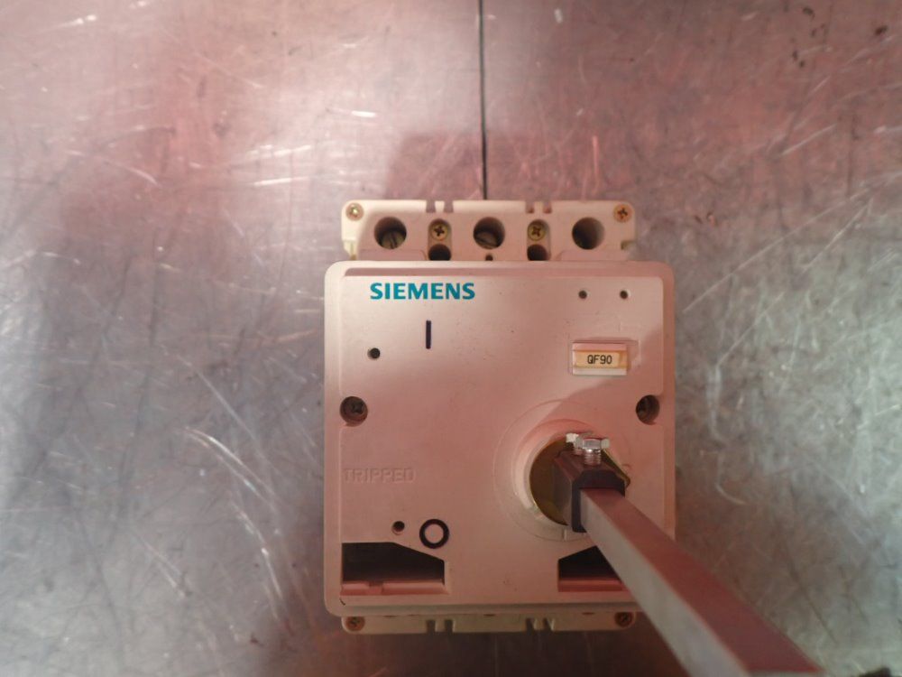 Siemens Circuit Breaker