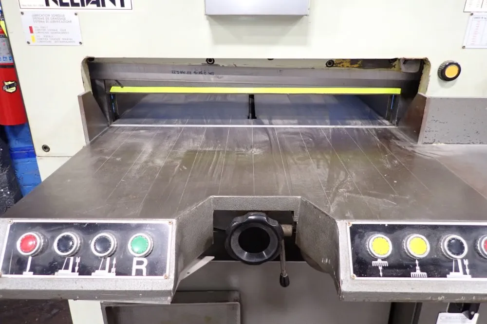 Mbm Reliant 30" W 30" Hydro Paper Shear - 30 Hydro