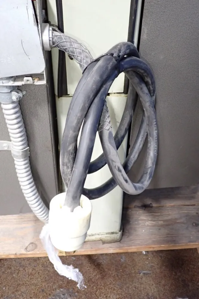 Mbm Reliant 30" W 30" Hydro Paper Shear - 30 Hydro