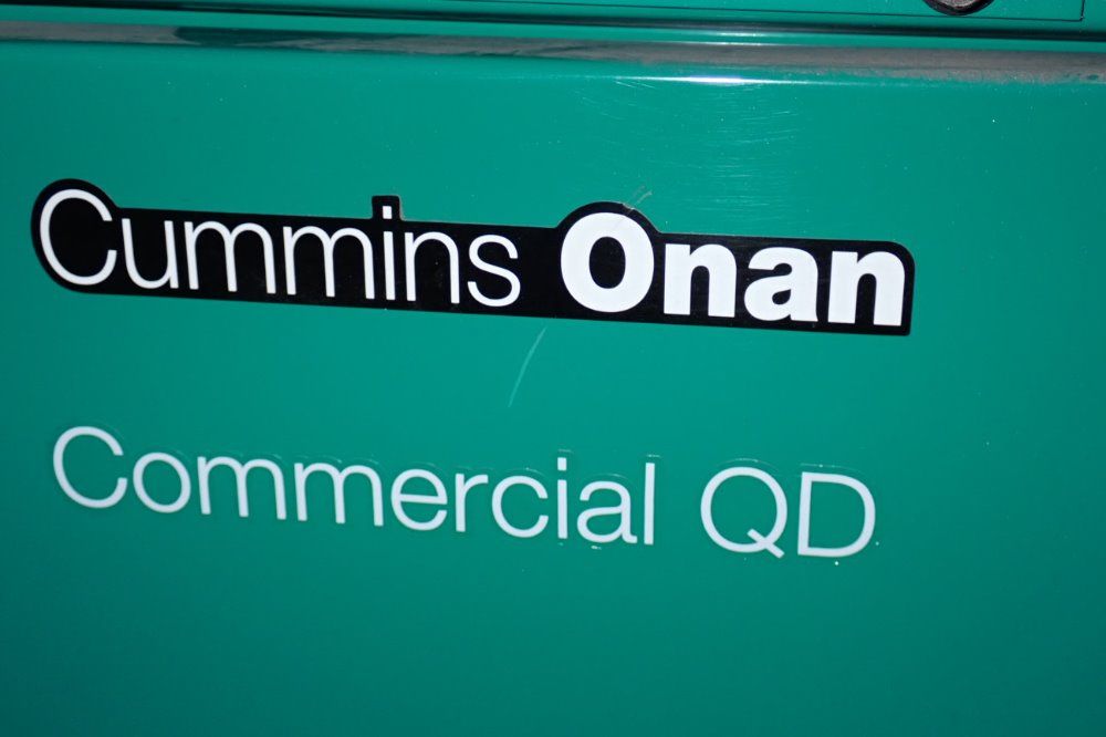 Cummins Onan 12kw Generator - Commercial Qd/12hdkcd-2209g