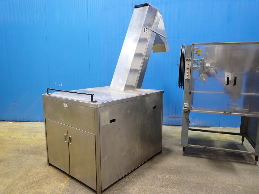 Palace Packaging Machines 44" X 48" X 28" Hopper Elevator Hopper/unscrambler - P-3-50