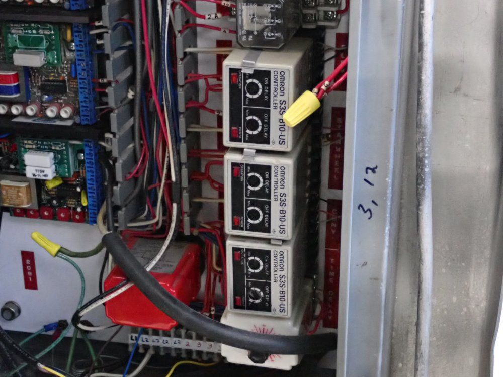 Palace Packaging Machines 44" X 48" X 28" Hopper Elevator Hopper/unscrambler - P-3-50