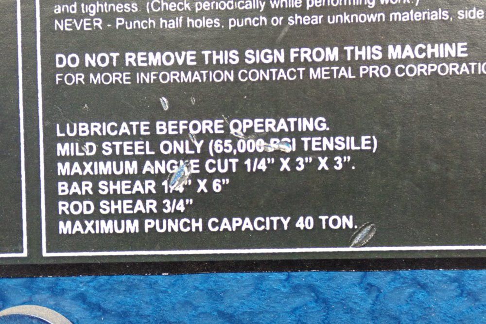 Metal Pro 40 Ton Iron Worker - Metal Pro/mp4000