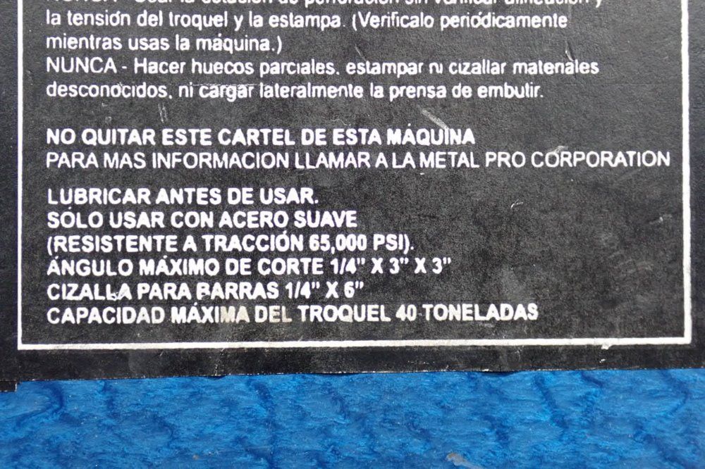 Metal Pro 40 Ton Iron Worker - Metal Pro/mp4000