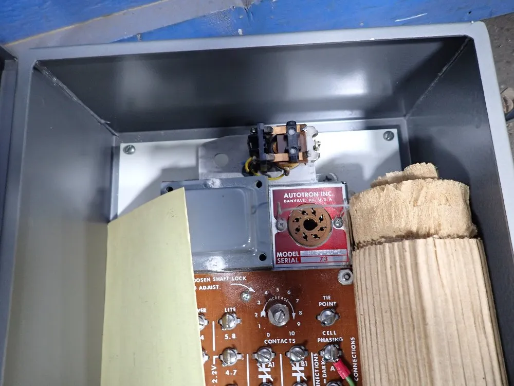 Autotron Electrical Enclosure - A750r10-2.5