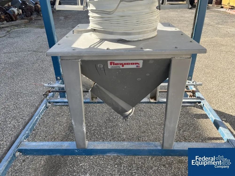 Flexicon Bulk Bag Unload Stand