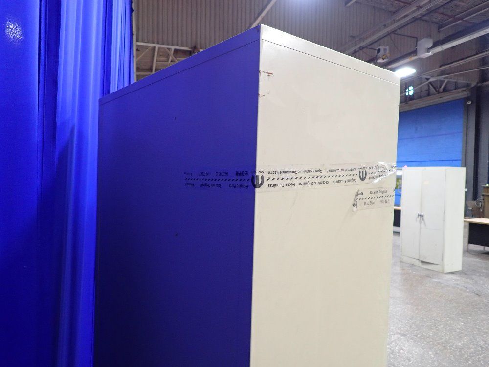 Royalmetal 36" X 17" X 70" Id Storage Locker