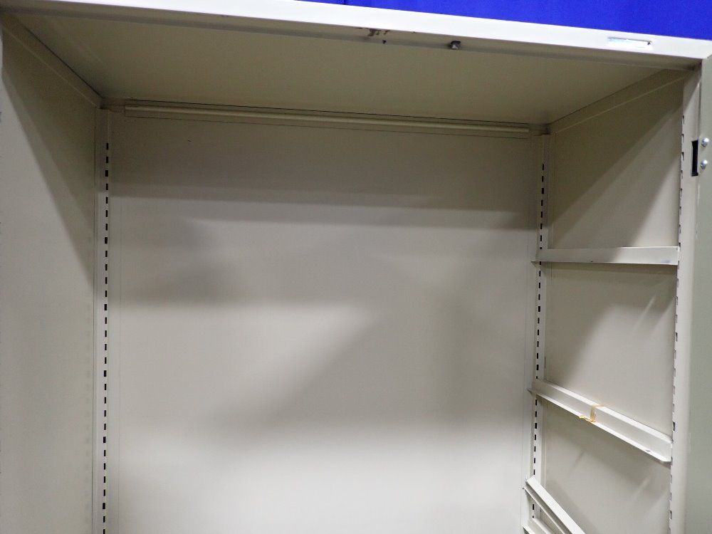 Royalmetal 36" X 17" X 70" Id Storage Locker