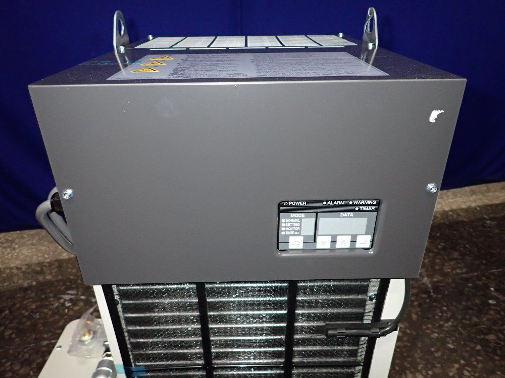 Daikin Oil Cooling Unit - Akz439-671