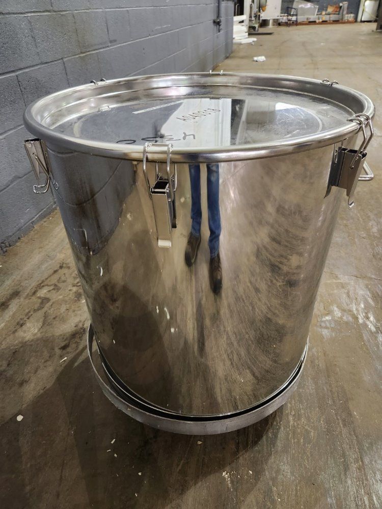 37 Gal Eagle Stainless Tank, Model Cth-565, 316l S/s
