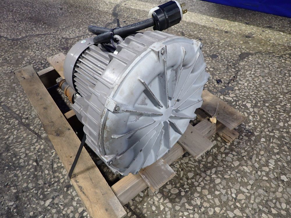 Fuji 4 1/2 Hp Vacuum Pump - Vfc600a-7w
